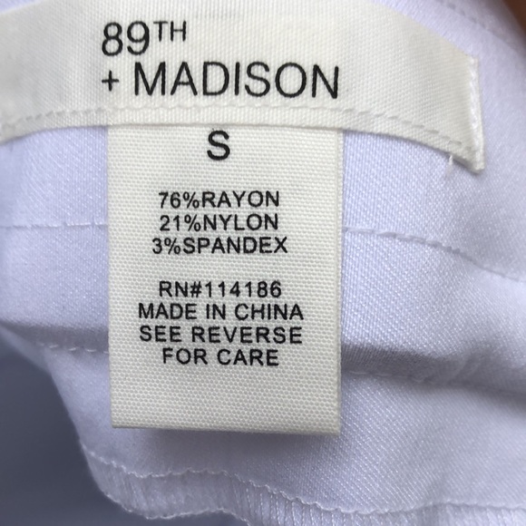 89th + Madison white boyfriend short.  Small - Picture 7 of 8